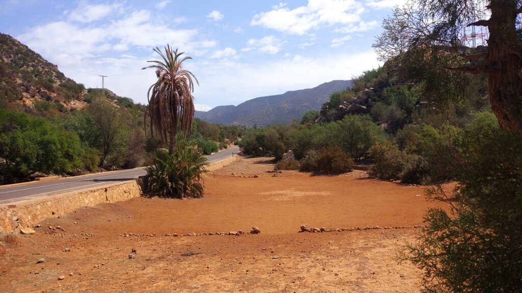 Stāvvieta pie Paradīzes ielejas