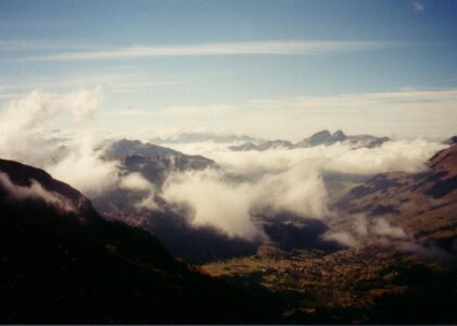 Brauciens ar auto uz Šveici rudenī