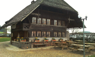 Ēka pie Ementāles