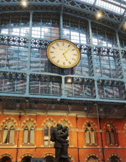 St Pancras stacija Londonā